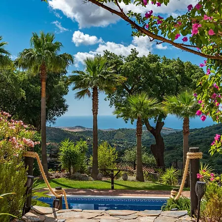 Luxury With Pool And Breathtaking Views Villa